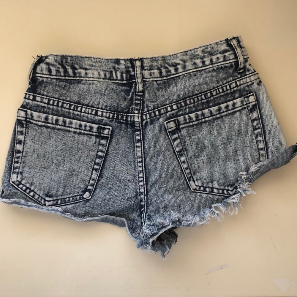 Shorts - Picture 2 of 2